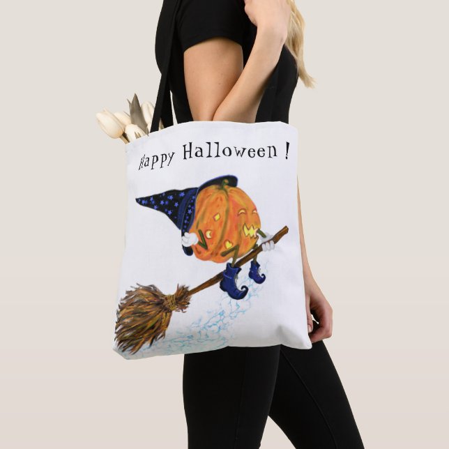 Halloween Tote Bag Witch Pumpkin Flies Broom Tygkasse (Närbild)