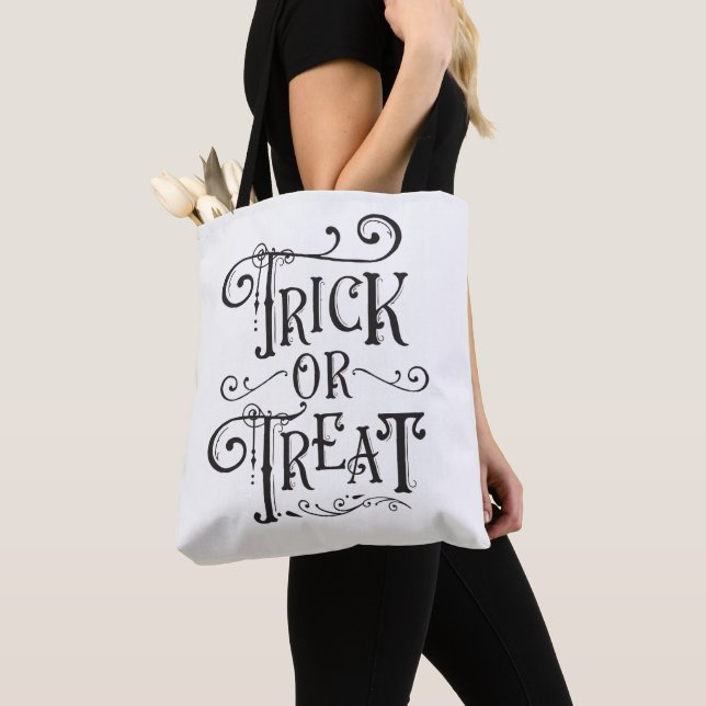 Halloween-typografi av gammalt slag tygkasse (Närbild)
