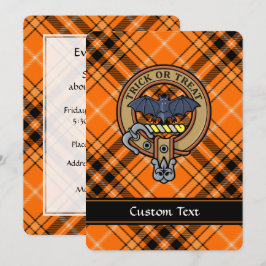 Halloween-Vapensköld över Tartan-inbjudan Inbjudningar