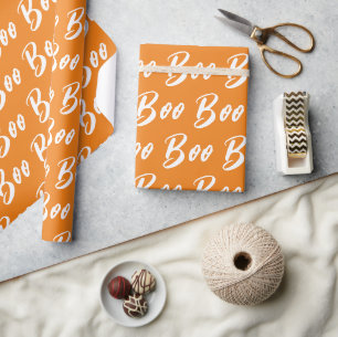 Halloween vit orange boo textmönster presentpapper
