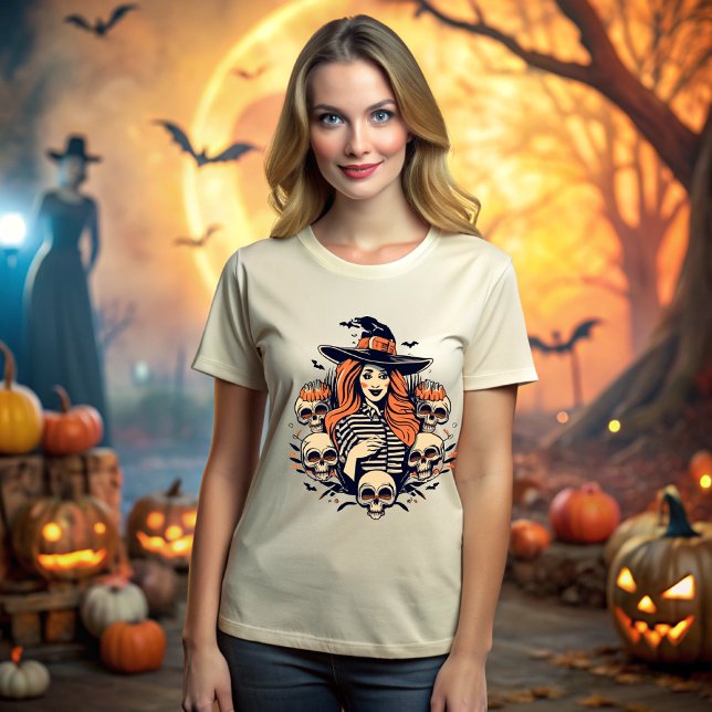 Halloween Witch Spell among Skulls T Shirt (Skapare uppladdad)