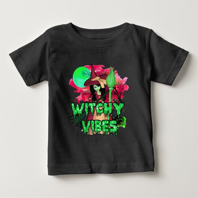 Halloween Witchy Vibes T Shirt (Framsida)