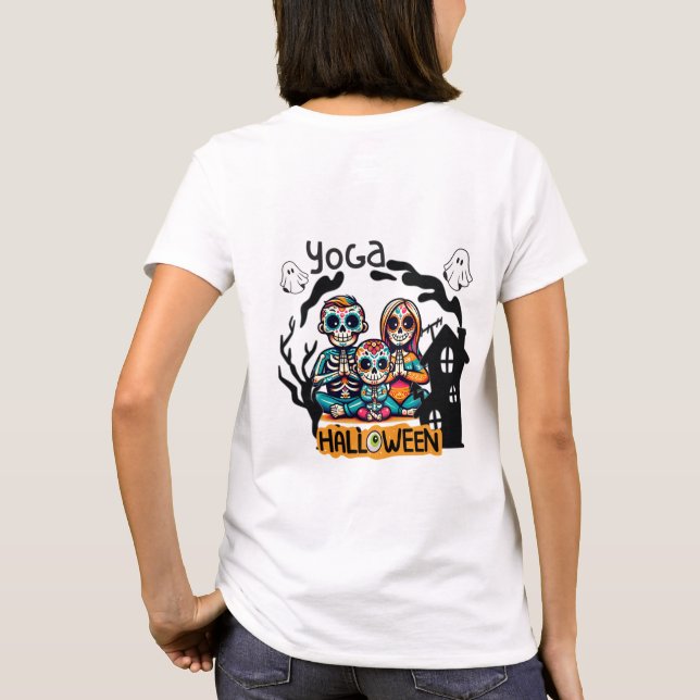 Halloween Yoga Skeletons T Shirt (Baksida)