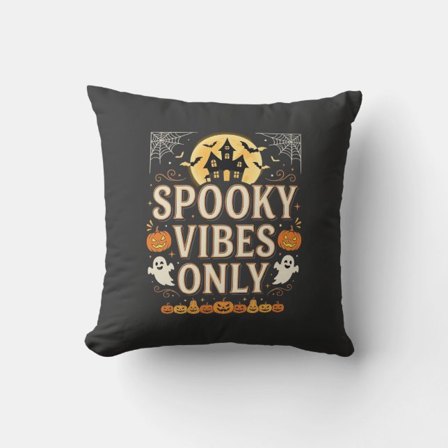Halloweenstämning Endast Halloween Spök Slott Desi Kudde (Framsida)