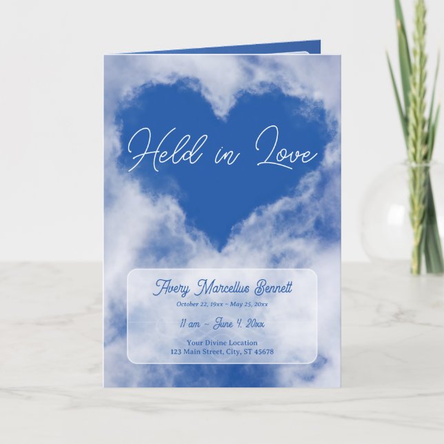 Hålls i Love Cloud Heart BiFold begravningsprogram Inbjudan (Framsida)