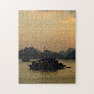 Halong Bay, Sunset & Vietnam/Asia pirater Pussel