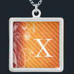 Halsband för hänge för Monogrambrev X<br><div class="desc">Visa din pride i din initialer som ha på sig ett monogrambrevhänge. Det initiala silverhänget gör också en minnesvärd gåva för något speciellt tillfälle för det viktiga folket av ditt liv.</div>