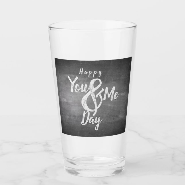 Hälsning-årsdagen av den s.k. "chalkboard"-utställ glaskopp (Framsida)