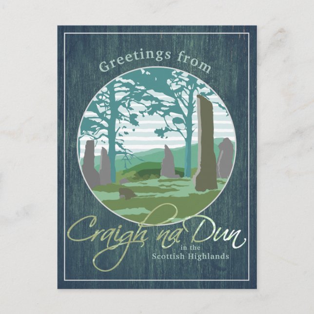 Hälsning från Craigh na Dun Outlandish Postcard Vykort (Framsida)