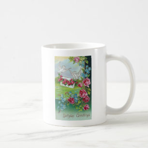 Hälsningar för vintageduvafödelsedag kaffemugg