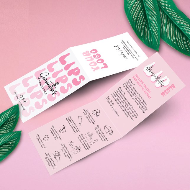 Halt  eftervård Retro Rosa Logotyp PMU Lip Tattoo Visitkort (Lip blush aftercare instructions cards in a trendy pink design featuring retro fonts and care icons)