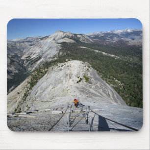 Halv dome Tittar nedåt från kablar - Yosemite Musmatta