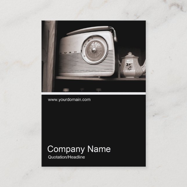 Halv&foto 046 gammal radio visitkort (Framsida)