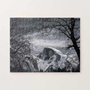 Halv kupol i dalen för vinter Yosemite Pussel