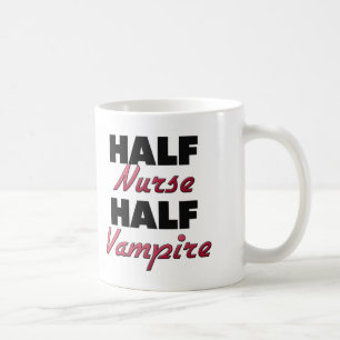 Halv vampyr för halv sjuksköterska kaffemugg