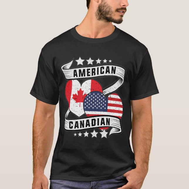 Halva amerikanska flagga i Kanada T Shirt (Framsida)