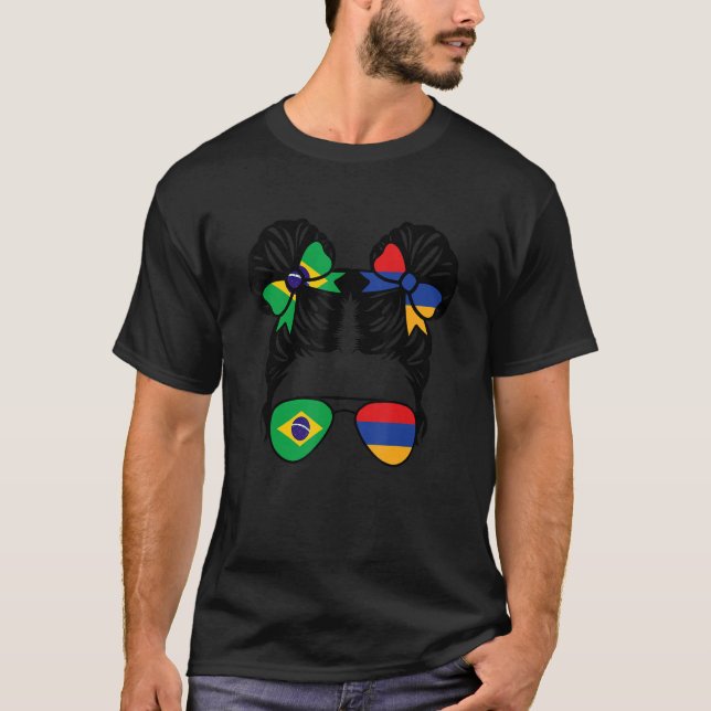 Halva brasilianska halvarmeniska flickor Brasilien T Shirt (Framsida)