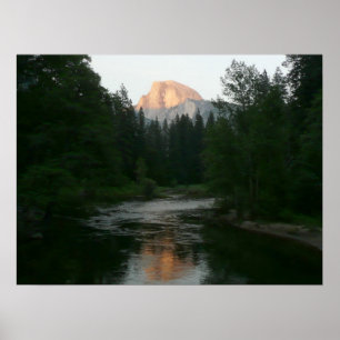 Halva Dome Sunset i Yosemite National Park Poster