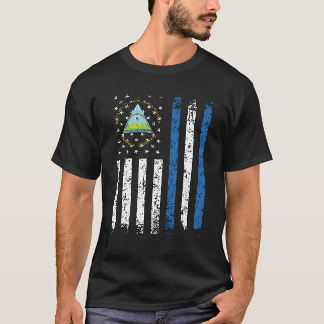 Halva Nicaragua Halamerikanska Flagga Nicaragua US T Shirt (Framsida)
