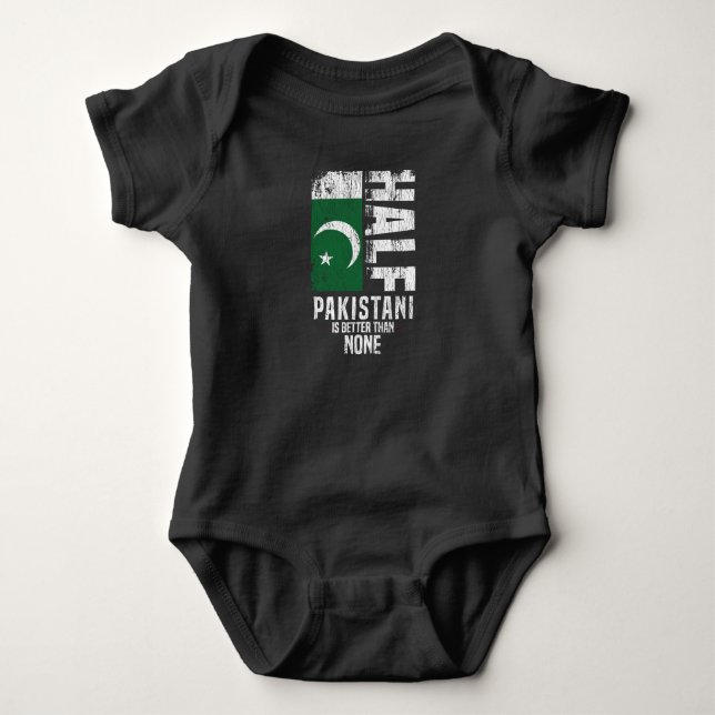 Halva pakistanierna är bättre än ingen underlig pa t shirt (Framsida)
