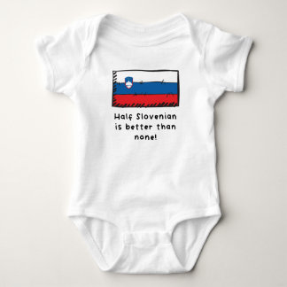 Halva slovenska är bättre än inget roligt Slovenie T Shirt