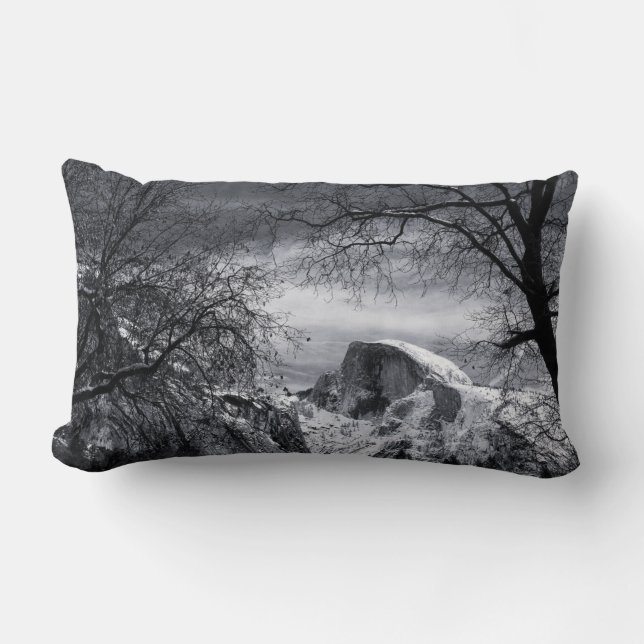 Halvdaglig i vinter | Yosemite Valley Lumbarkudde (Framsida)