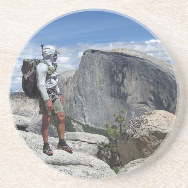 Halvtdam och hiker från norra Dome - Yosemite Underlägg (Framsidan)