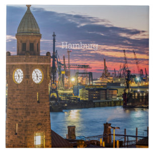 Hamburg, Tyskland panoramisk vy vid vriden ljus Kakelplatta