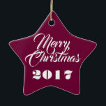 HAMbWG - Ornament - Stjärna - anpassningsbar<br><div class="desc">HAMbWG - Ornament Star - anpassningsbar - Var noga med att anpassa både fram och tillbaka. Ornament kan vara vilken färg som helst,  men vi valde Burgundy!</div>