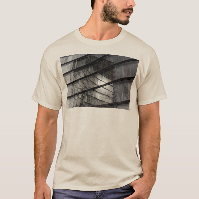 HAMbWG - T-Shirt - Architecture A Reflection Lg (Framsida)