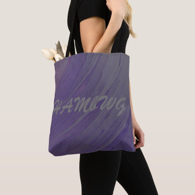 HAMbWG - Tote Bag - Amethyst Swirl HAMbWG Logotyp Tygkasse (Närbild)