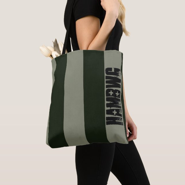 HAMbWG - Tote Bag - Armégrön HAMbWG-logotyp Tygkasse (Närbild)