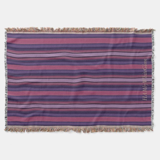 HAMbyWG - Throw Blanket - Lila/Raspberry Pub Mysfilt (Framsidan)