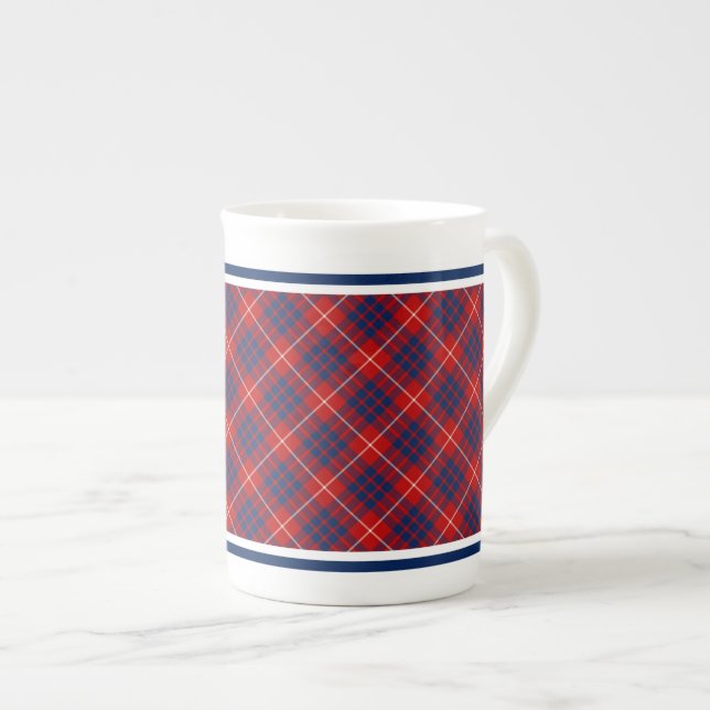 Hamilton Family Tartan Red and Royal Blue Play Benporslin Mugg (Framsida höger)