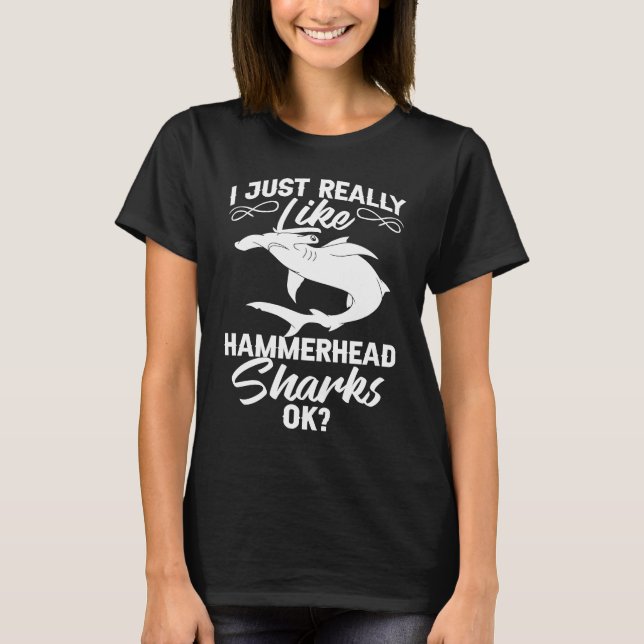 Hammerhead Shark Head Tooth T Shirt (Framsida)