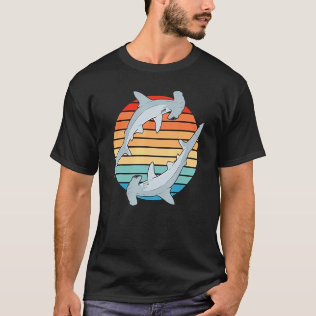 Hammerhead Shark Retro Sunset T Shirt (Framsida)