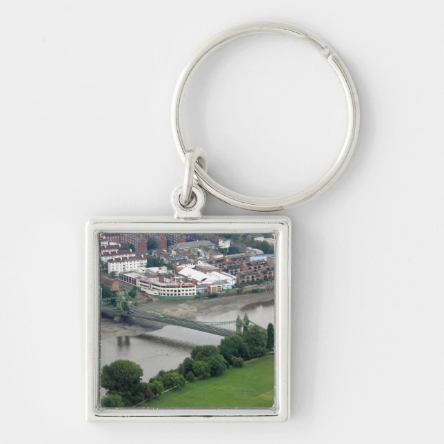 Hammersmith Bridge Fyrkantig Silverfärgad Nyckelring (Framsidan)