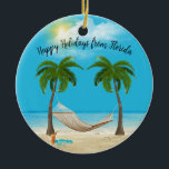 Hammock på Tropical Beach Julgransprydnad Keramik<br><div class="desc">Hammock som hänger mellan två handflatan träd med stjärnfisk,  drinksugardryck och flip-flops på havsstranden med moln.</div>