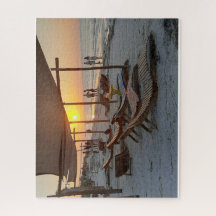 Hammock vid havet vid solnedgång