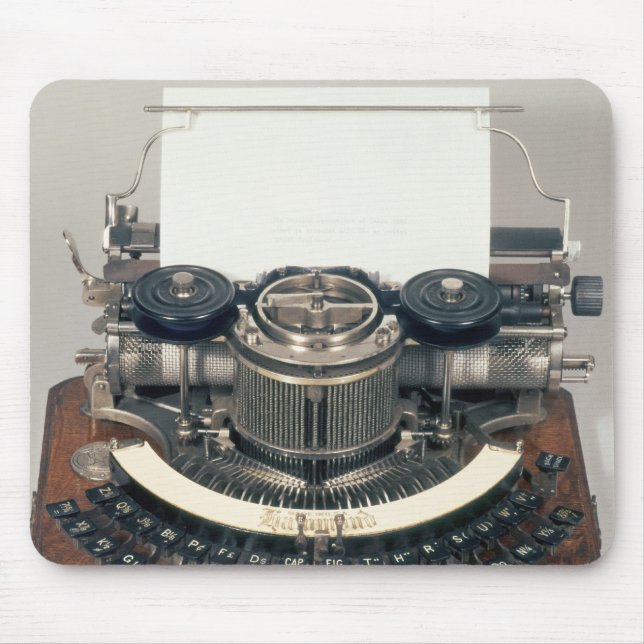 Hammond skrivmaskin, med idealtangentbord musmatta (Framsidan)