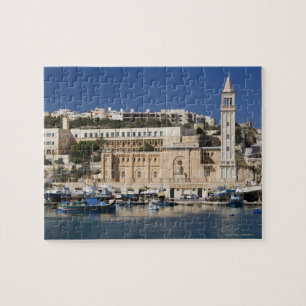 Hamnen och kyrkan på Marsaskala på Pussel