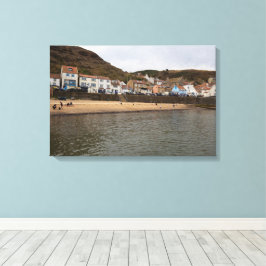 Hamnutsikt över Staithes by Canvastryck