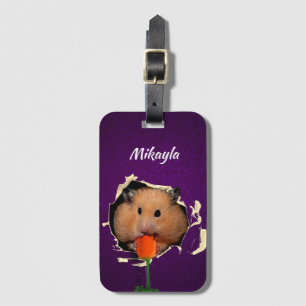 Hamster Chews Hål in Bagagebricka