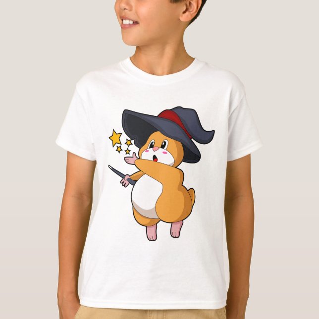Hamster som guide med Magic trollspö T Shirt (Framsida)