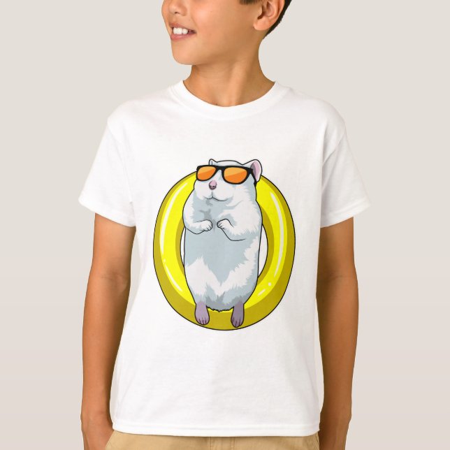 Hamster vid Swimming med Simma ring T Shirt (Framsida)