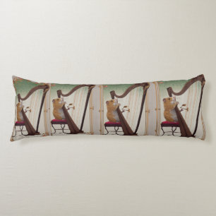 Hamsterharpist – Elegant Musikalisk Illustration Kroppskudde