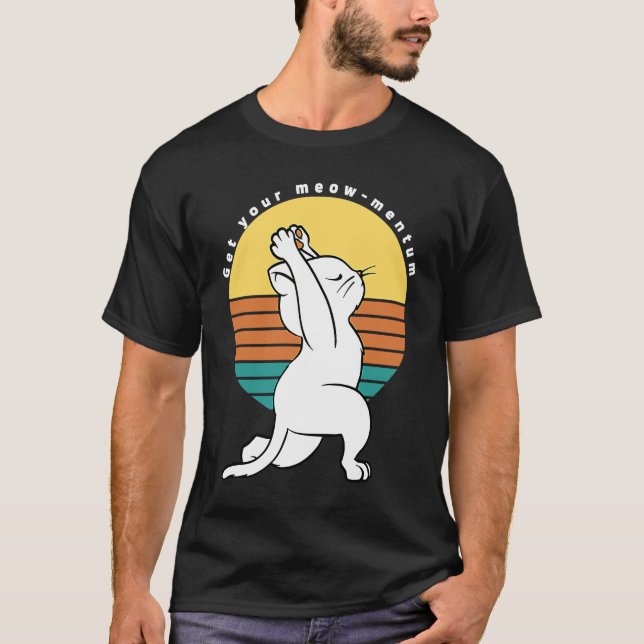 Hämta ditt Meow Mentum Retro Yoga Cat för närvaran T Shirt (Framsida)
