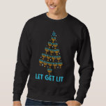 Hämta Lit Menorah Julgran Ugly Hanukkah Lång Ärmad Tröja<br><div class="desc">Hämta Lit Menorah Julgran Ugly Hanukkah Jew.</div>