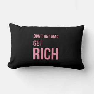 Hämta Rik Money-offerter som inspirerar Rosa Black Lumbarkudde