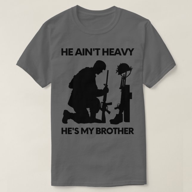 Han antyder tunga träffar min bror 16 t shirt (Design framsida)